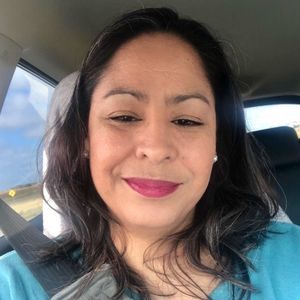 Meet your Posher, Yvette